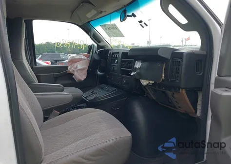 2016 Chevrolet Express G3500 Diesel z USA, uszkodzony, nr VIN 1GBZGHCL6G1138190